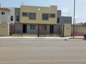 Casa de 3 habitaciones, Tecámac · Real Granad Renta 5ta Etapa,3rec,1.5b, 2 Autos, Jardín, Patio, Vigilancia 24/7,tecámac