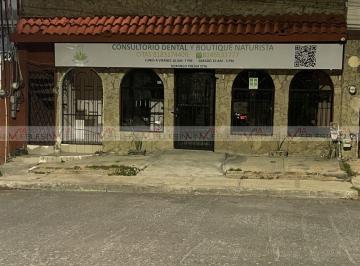 Local comercial · 218m² · 1 Estacionamiento · Local Comercial en Renta en Valle del Contry