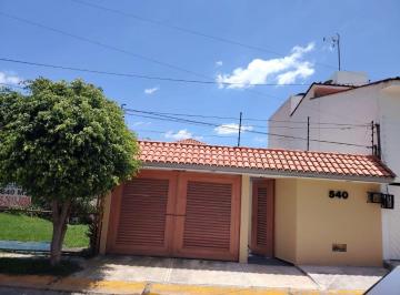 Casa de 3 habitaciones, Naucalpan de Juárez · Casa en Venta en Los Álamos ¡Precio de Oportunidad!