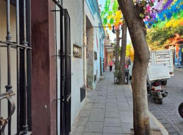 Casa de 5 habitaciones, Oaxaca de Juárez · Propiedad con 2 Locales, 1 Casa y 2 Departamentos con 515 m², en Venta en El Centro