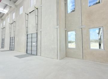 Bodega comercial · 3000m² · 8 Estacionamientos · Bodega Industrial Aaa en Renta en Blvd. Colosio Centro de Cancún 3,000 m² con 9.7 m de Altura