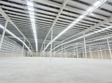 Bodega comercial · 4000m² · Bodega Industrial Aaa en Renta en Blvd. Colosio Centro de Cancún 4,000 m² con 9.7 m de Altura