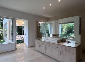 Casa en condominio de 5 habitaciones, Alvaro Obregón · Residencia de Lujo en El Corazón de San Ángel