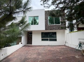 CASA EN RENTA EN VISTAS DE ALTOZANO
Vistas de Altozano
Renta: $16,500. mensuale · | Casa en Renta en Altozano |