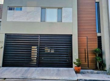 Casa de 3 habitaciones, Monterrey · Casa en Renta Cumbres Elite Villas Monterrey N. L