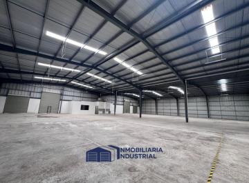 Bodega comercial , Umán · Renta de Bodega 1,550 m² en Umán con Seguridad 24/7 y Amplias Oficinas
