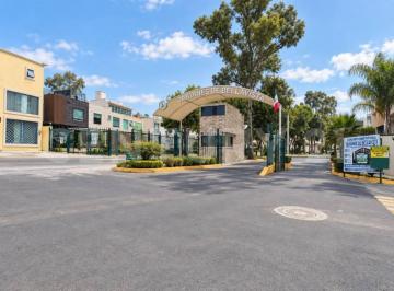 Casa · 347m² · 3 Recámaras · 4 Estacionamientos · Venta Casa Jardines de Bellavista Tlalnepantla 11389