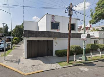 Casa de 5 habitaciones, Azcapotzalco · Casa en Venta en Nueva Santa Maria, Azcapotzalco