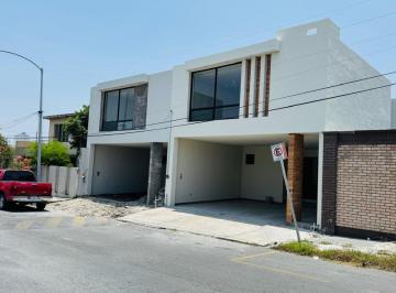 Casa de 3 habitaciones, Monterrey · Casa en Venta en Cumbres 1er Sector, Monterrey, Nl