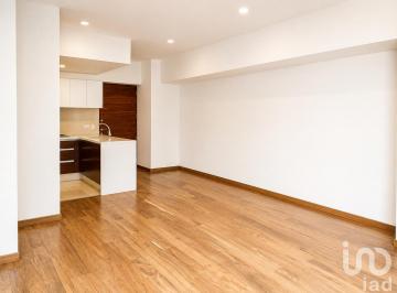 Departamento · 60m² · 1 Recámara · 1 Estacionamiento · Venta City Towers Park | Recién Remodelado, Balcón y Vista a La Alberca