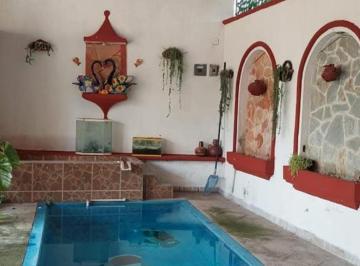 Casa · 450m² · 3 Recámaras · 4 Estacionamientos · Casa en Venta en Anenecuilco Morelos