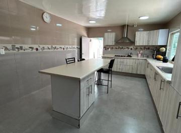 Casa de 5 habitaciones, Iztacalco · Venta de Amplia Casa con Accesorias en Iztacalco