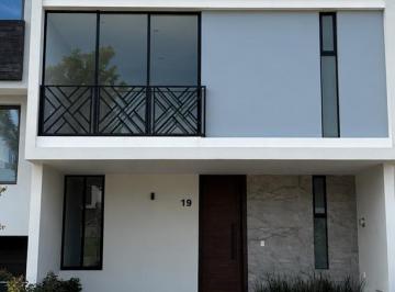 Casa de 4 habitaciones, Zapopan · Casa en Venta en Zapopan