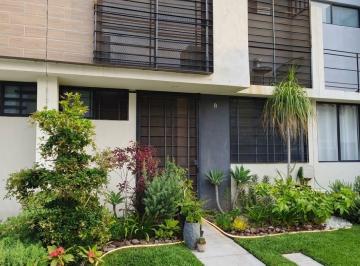 Casa de 3 habitaciones, Tlajomulco de Zúñiga · Hermosa Casa en Venta en Real del Valle (Coto La Arbolada Solo 22 Casas)