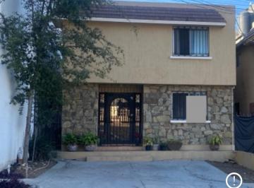 Casa · 3 Recámaras · 2 Estacionamientos · Casa en Renta, del Paseo Residencial, Monterrey Nl