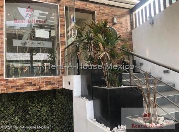 Edificio · 1104m² · 15 Recámaras · 18 Estacionamientos · Edificio Comercial en Renta en Olimpica, Coyoacan Rg 26 - 1962