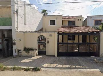 Casa de 5 habitaciones, Mérida · C. 38 246a, Montes de Amé, 97115 Mérida, Yuc. N 812