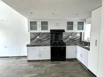 Casa de 3 habitaciones, Benito Juárez · Casa en Renta en Residencial Arbolada Av Huayacan Cancun
