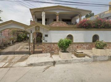 Casa de 4 habitaciones, Tampico · C. Morelos 505, Arenal, 89344 Tampico, Tamps. N823