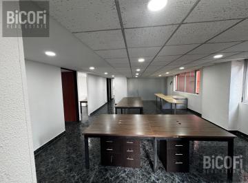 Oficina · 220m² · 3 Estacionamientos · Oficina en Renta Napoles