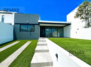 Casa en condominio · 103m² · 2 Recámaras · 1 Estacionamiento · Venta de Casa en La Col. Lomas de Cortés, Cuernavaca, Mor. Clave 6342