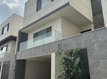 Casa · 301m² · 3 Recámaras · 2 Estacionamientos · Casa en Venta, Puerta de Hierro, Linces Monterrey Nl