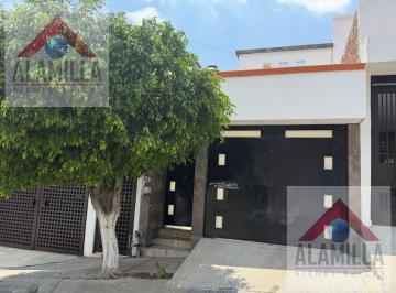 Casa · 97m² · 3 Recámaras · 1 Estacionamiento · La Condesa Casa en Venta en Privada con Vigilancia