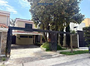 Casa de 3 habitaciones, Zapopan · Vive en Bugambilias 2ª Sección | Residencia con Buen Proyecto.