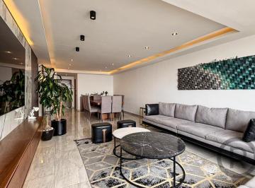 Departamento · 206m² · 3 Recámaras · 2 Estacionamientos · Departamento Remodelado en Residencial Aquario