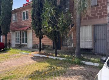 Casa de 2 habitaciones, Zapopan · Se Renta Cómoda Casa Amueblada en Tabachines, Zapopan