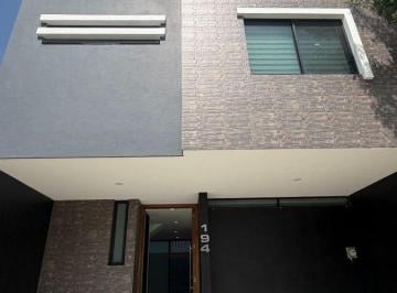 Casa de 3 habitaciones, Tlajomulco de Zúñiga · Casa en Renta en Atmosfera Habitad Santa Anita