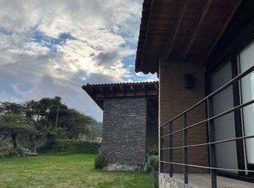Casa en condominio de 3 habitaciones, Tapalpa · Hermosa Casa en Renta Tapalpa Country Club