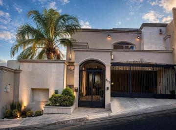 Casa de 3 habitaciones, Monterrey · Casa en Venta Residencial Dinastia Mty. N. L. (Puerta del Sol Norte)