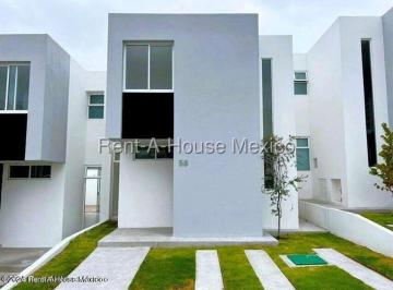 Casa en condominio de 2 habitaciones, El Marqués · Casa en Renta en Condominio Baraka Zibatá