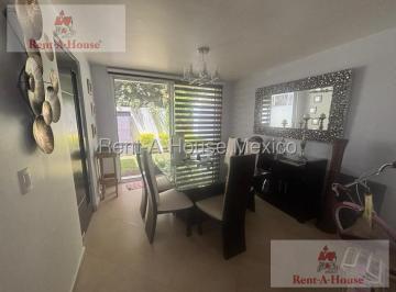 Casa · 134m² · 3 Recámaras · 2 Estacionamientos · Casa en Venta en Zacuautitla 27 - 180.