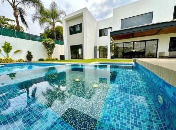 Casa de 4 habitaciones, Cuernavaca · Casa en Fraccionamiento Vista Hermosa