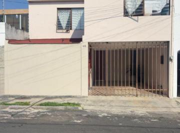 Casa de 3 habitaciones, Morelia · Casa de 178 m² con 3 Recámaras en Venta en Nueva Chapultepec