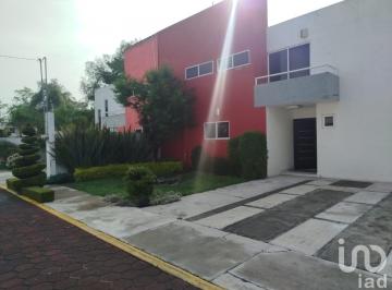 Casa · 280m² · 3 Recámaras · 2 Estacionamientos · Casa en Venta en Texcoco, Real Los Cedros | 310 m² de Terreno, Jardín y Seguridad 24 H