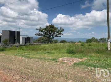 Terreno / Lote · 170m² · 2 Recámaras · 4 Estacionamientos · Terreno en Venta Fraccionamiento Lomas de Real, Tepatitlán, Jalisco