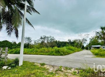 Terreno / Lote · 1221m² · Terreno en Venta en Raudales (úrsulo Galván), Othón P. Blanco, Quintana Roo.
