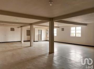 Bodega comercial · 140m² · 1 Recámara · 1 Estacionamiento · Bodega en Renta en Cuajimalpa de Morelos - 140 m, con Baño en Primer Piso.