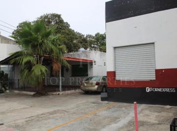 Local comercial · 709m² · 9 Estacionamientos · Locales Comerciales en Venta, Smz 59, Av Lopez Portillo, Cancun, Q. Roo.