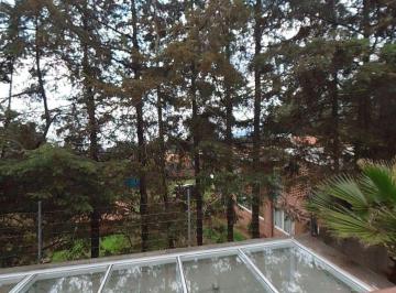 2554190ab3e7e12478cd3edc8d604ccf966531f2862a5dc24dae272803a52eed · Casa Rodeada de Bosque a Solo 3 Minutos de Santa Fe