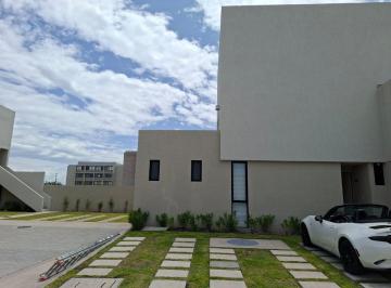 Casa de 3 habitaciones, El Marqués · Casa Nueva en Renta en Zaru Querétaro | 3 Recámaras, Estudio y Jardín