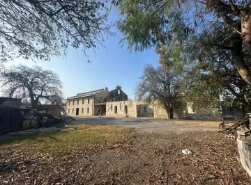 1 · Terreno Multifamiliar en Esquina 2,450 m², Av Madero, Centro Monterrey
