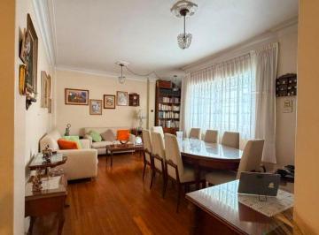 Departamento de 2 habitaciones, Cuauhtémoc · Un Clásico de La Colonia Roma: Amplitud, Carácter y Ubicación