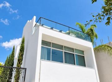 Casa 243m² Venta · Casa en Renta / Venta en La Vereda Colina Residencial San Jeronimo Monterrey