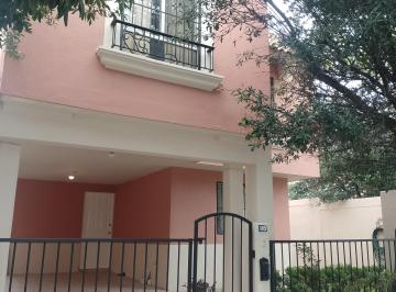 Casa de 3 habitaciones, General Escobedo · Casa en Renta Semiabueblada