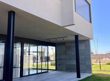 3ace052da286ef6b96924065d1fec7f0af93486e4399f949bdb9b3d6385658e1 · Casa en Venta en San Patricio Lomas del Campanario