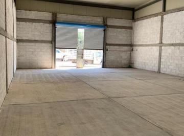 Bodega comercial · 160m² · 3 Estacionamientos · Bodega Renta Queretaro Zona Aeropuerto